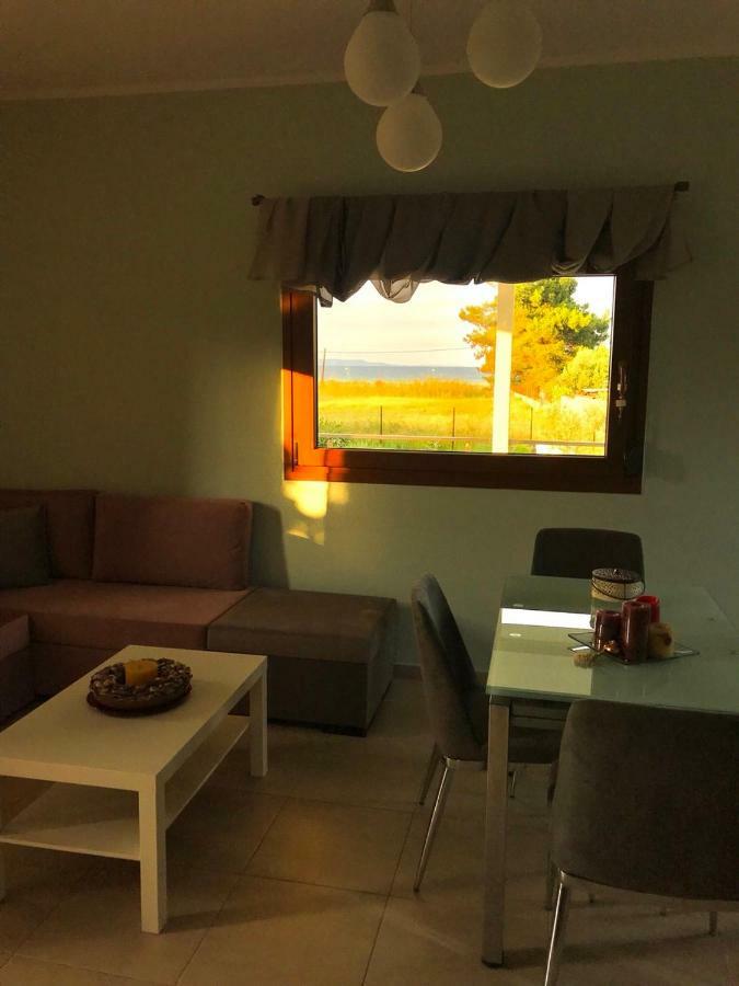 A House By The Sea Ormos Panagias Exterior photo